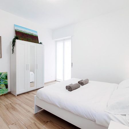 Piazza Roma - The House Of Travelers Apartment Комо Екстериор снимка