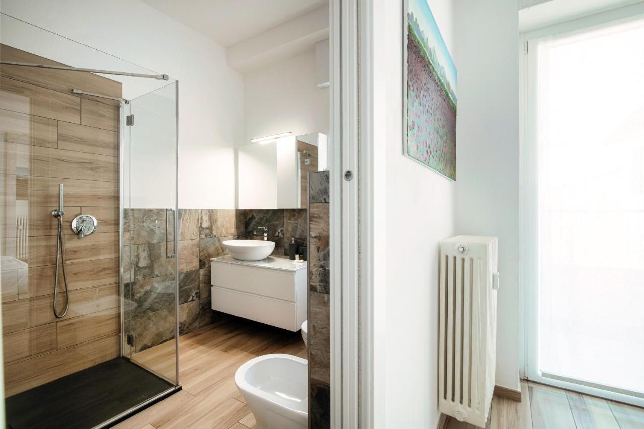 Piazza Roma - The House Of Travelers Apartment Комо Екстериор снимка