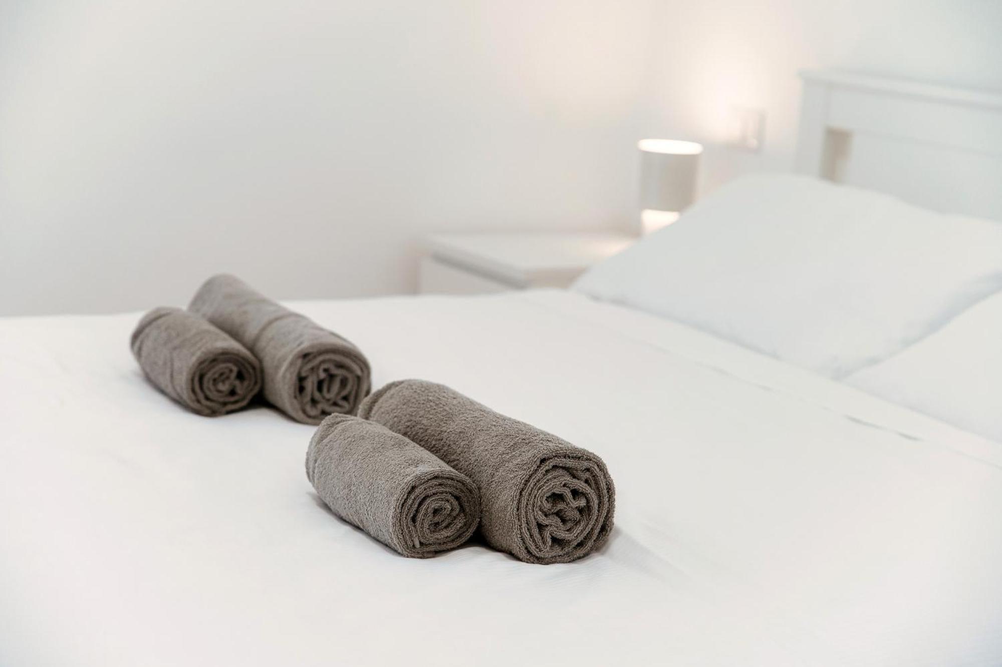 Piazza Roma - The House Of Travelers Apartment Комо Екстериор снимка